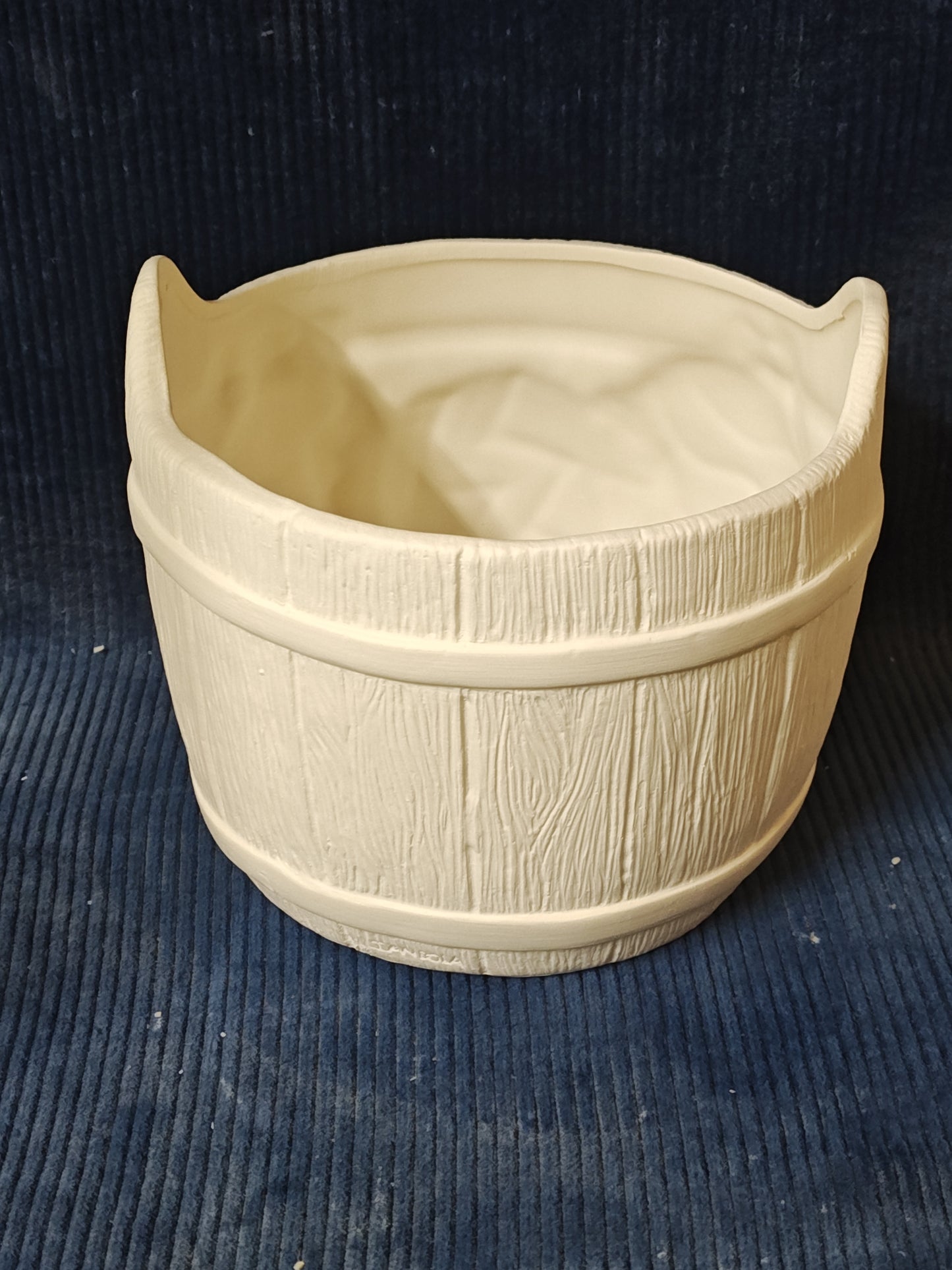 Ceramic Ready to Paint Ornaments Barrel Pot