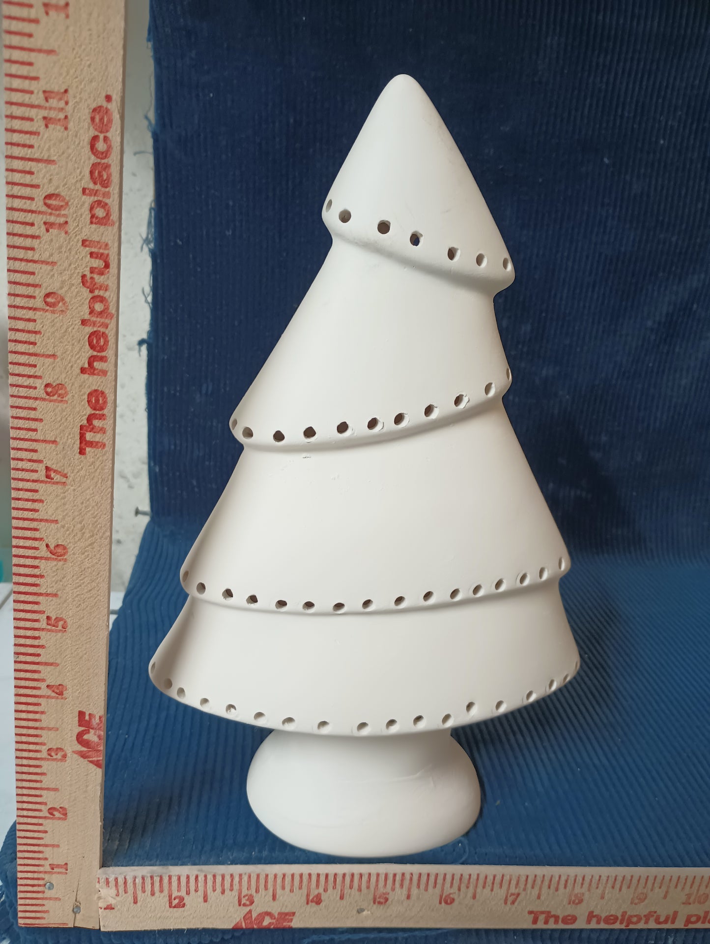 Ceramic Ready To Paint Zig-Zag Tree