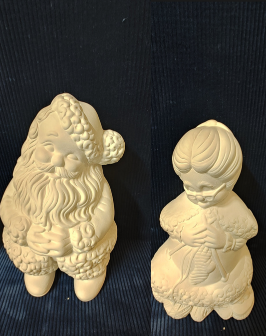 Ceramic Ready to Paint Retro Mr.Claus And Mrs.Claus