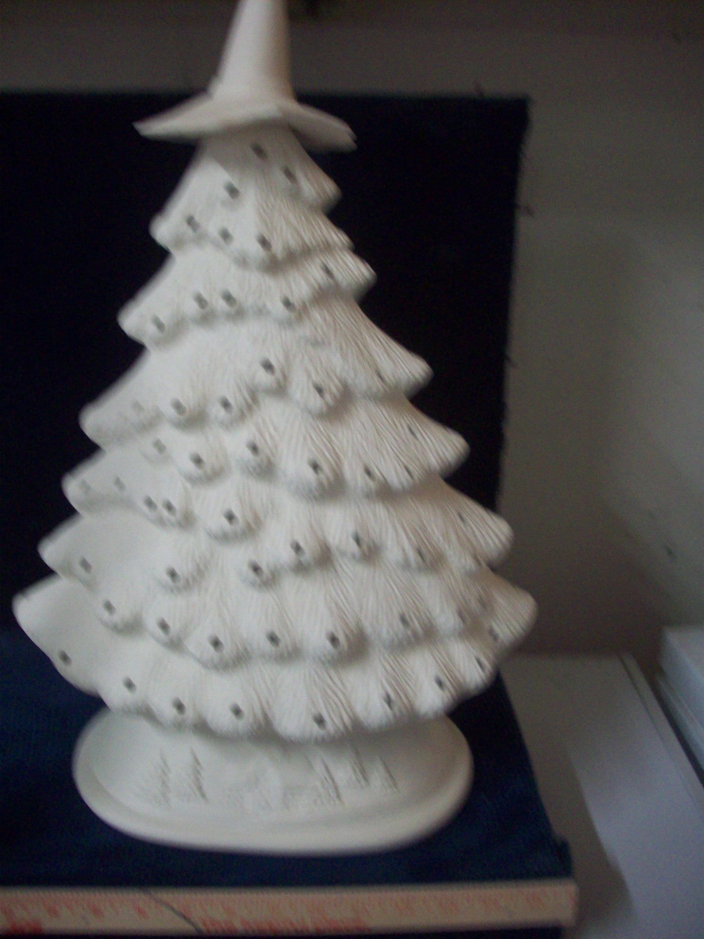 Ceramic Ready To Paint Witches Hat Tree Topper