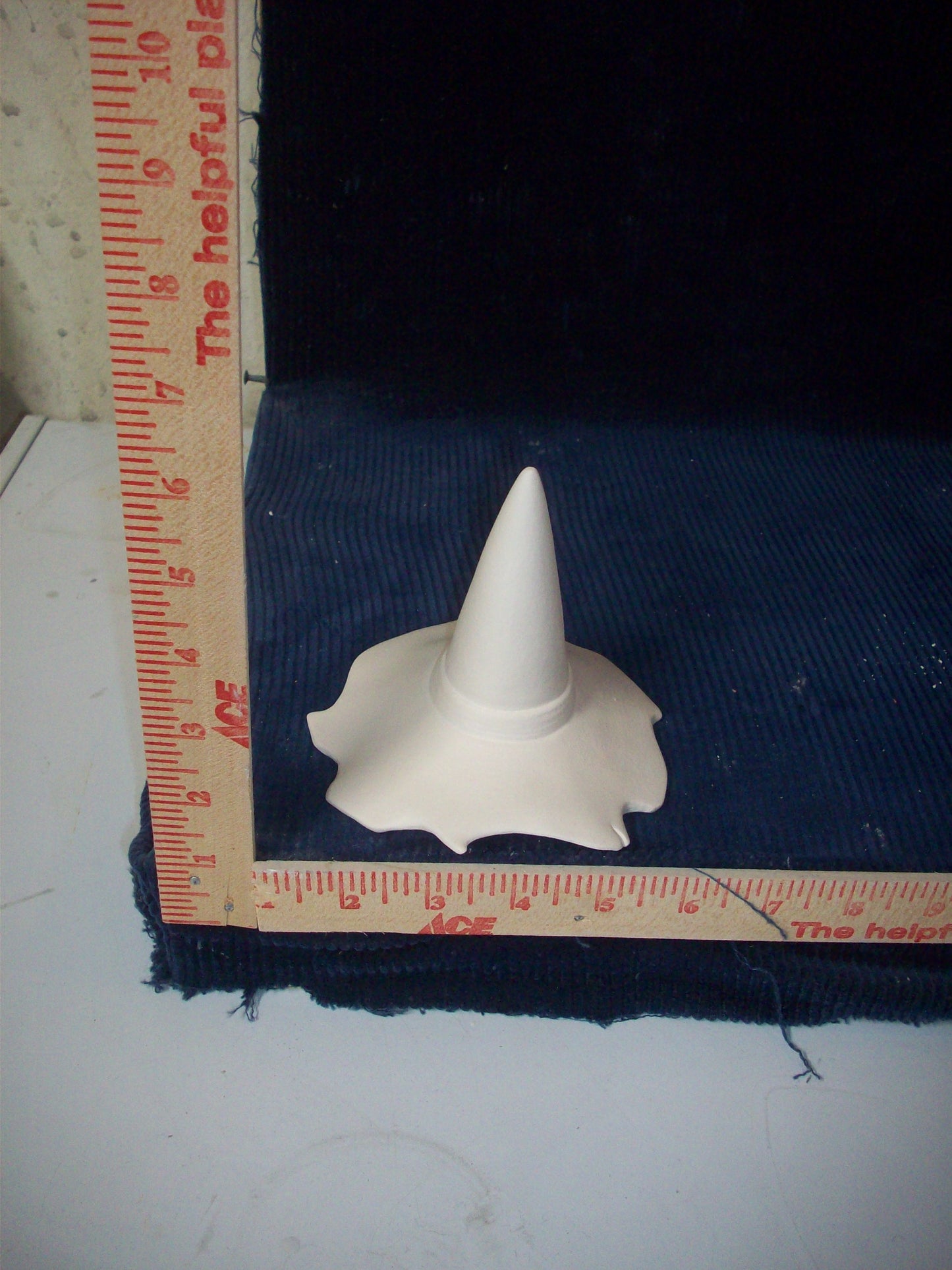 Ceramic Ready To Paint Witches Hat Tree Topper