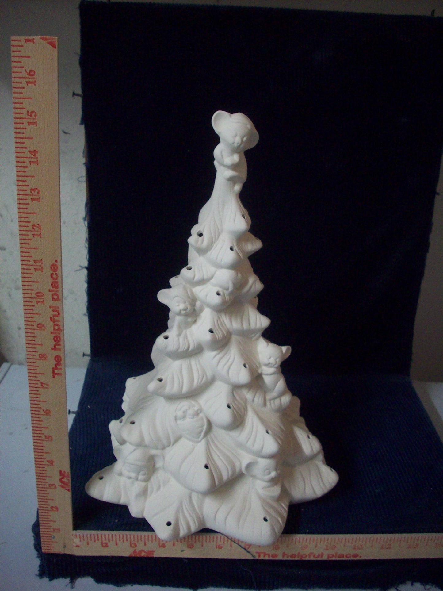 Ceramic Ready To Paint Mouse Christmas Tree Without Base