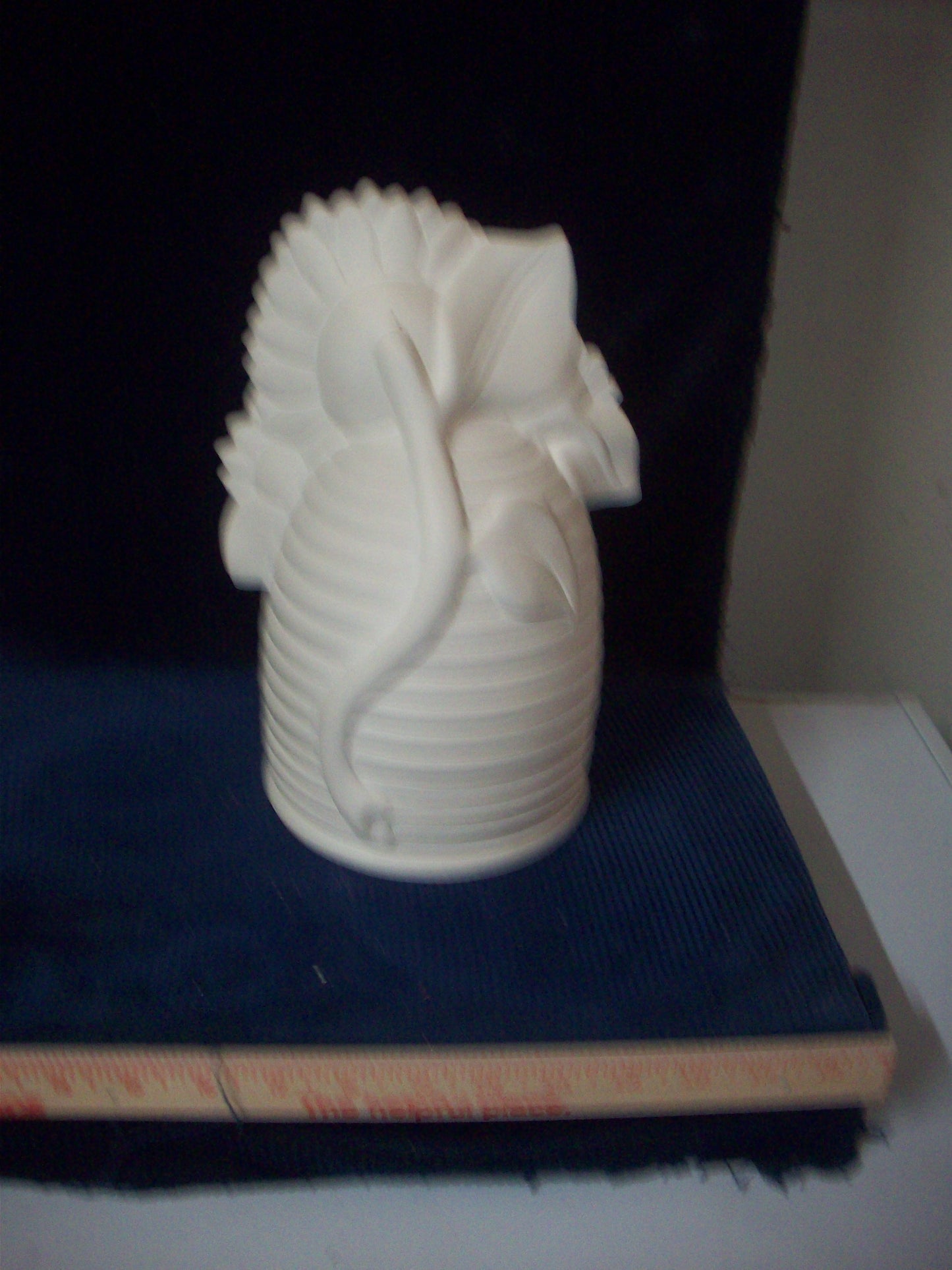 Ceramic Ready To Paint Sun Flower Beehive