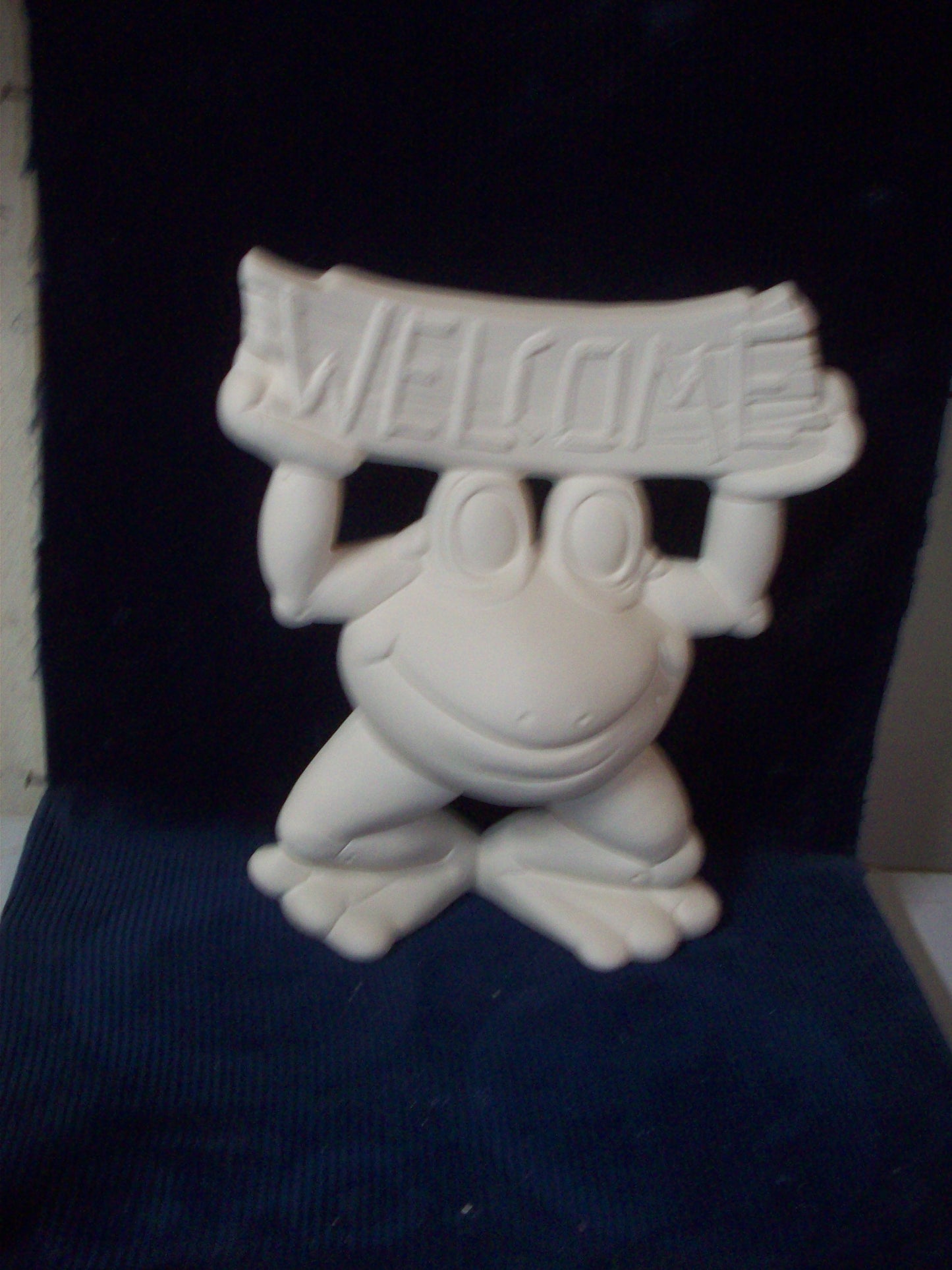 Ceramic Ready To Paint Welcome Frog