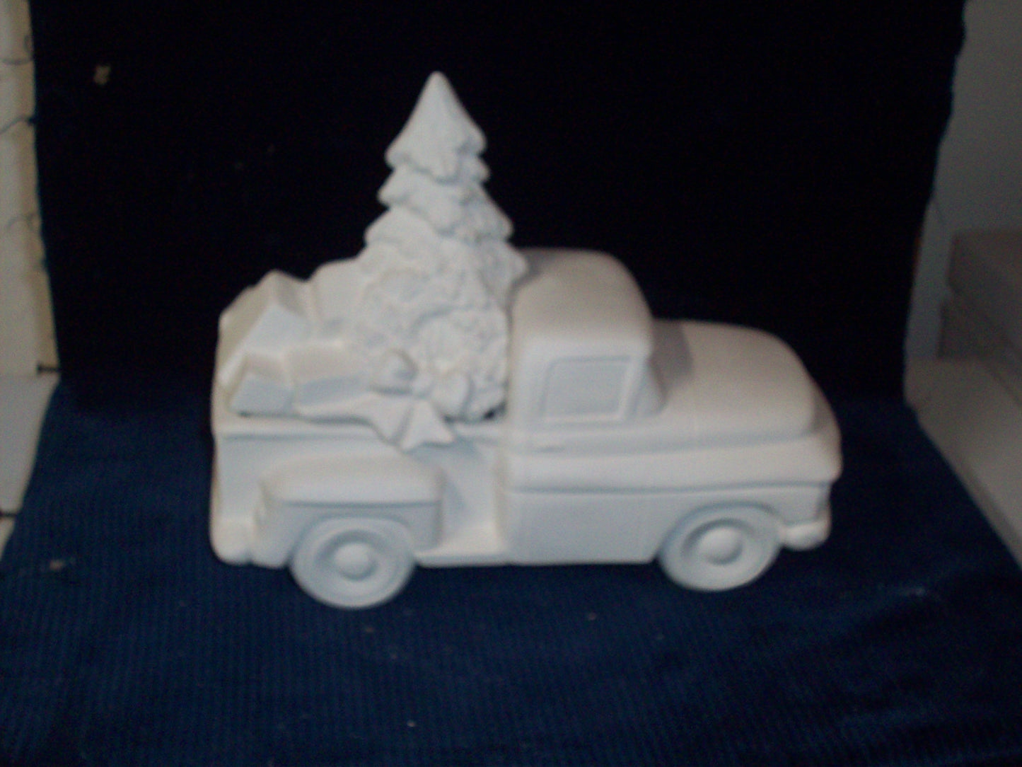 Ceramic Ready To Paint Truck with Tree Insert