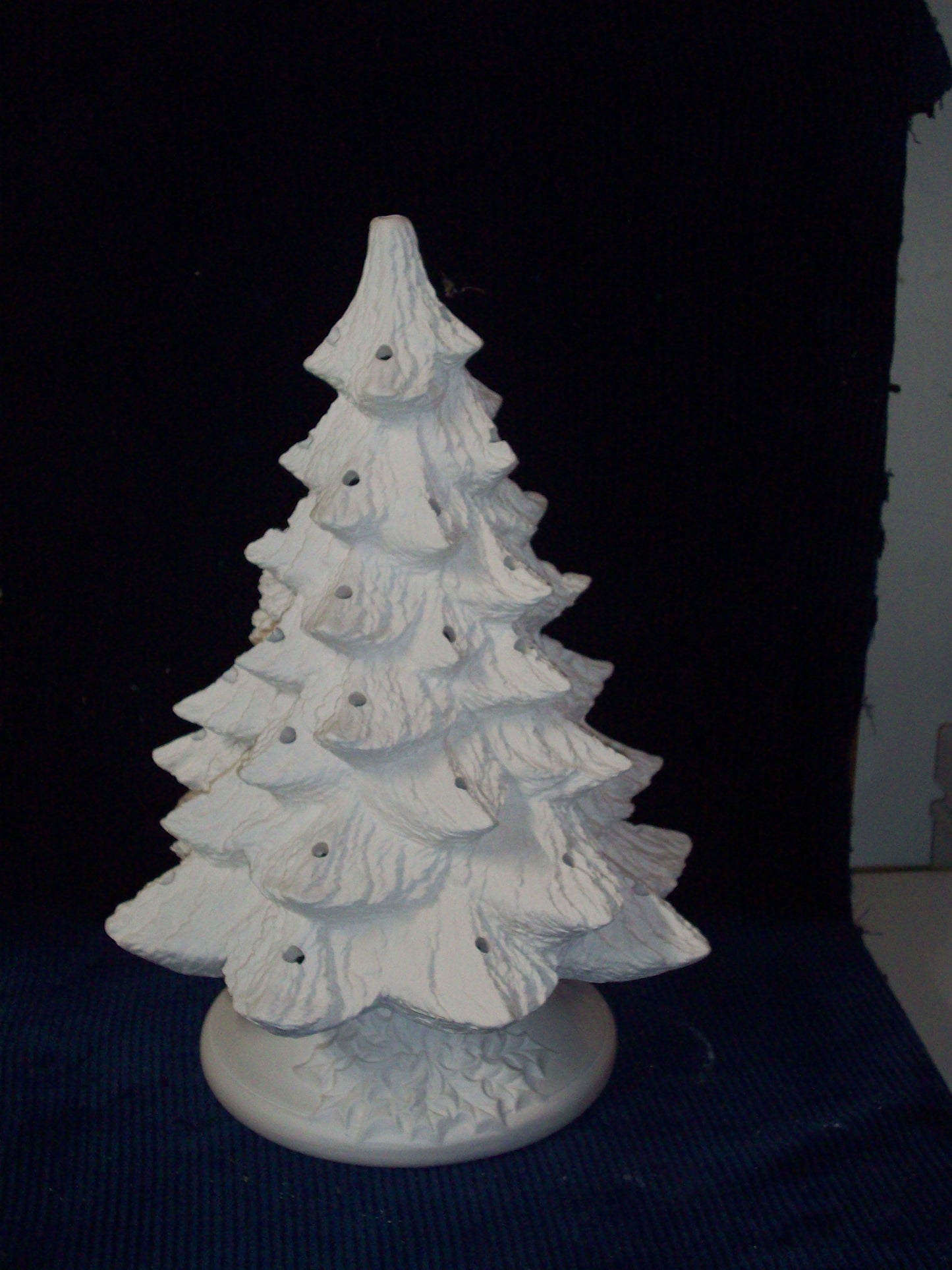 Ceramic Ready To Paint Nowell Christmas Tree with Holly Base