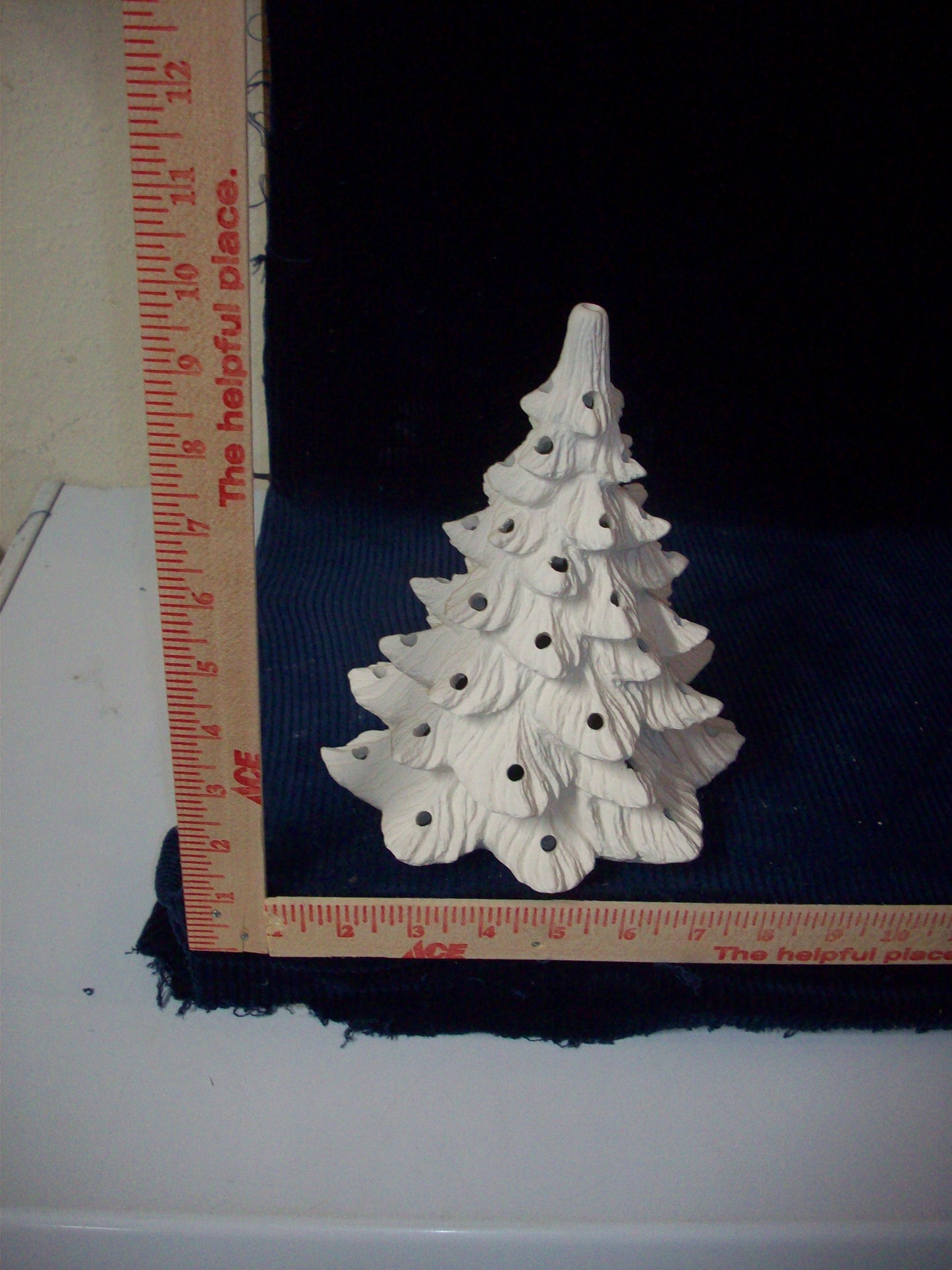 Ceramic To Paint Small Nowell Christmas Tree With Holly Base