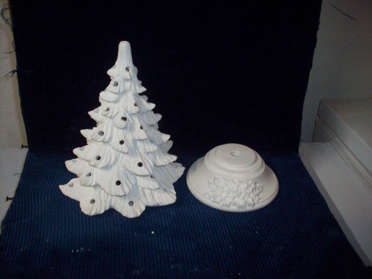 Ceramic To Paint Small Nowell Christmas Tree With Holly Base