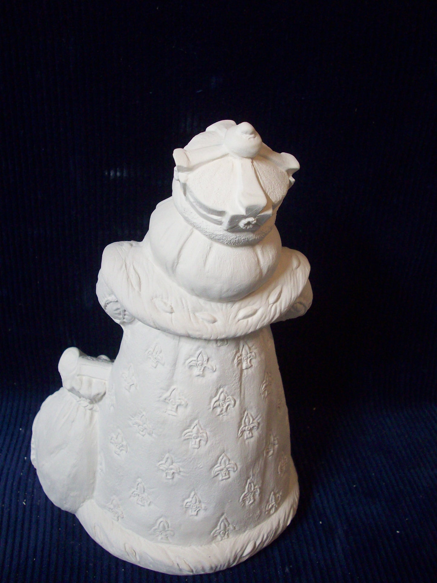 Ceramic Ready To Paint Royal Renaissance Santa