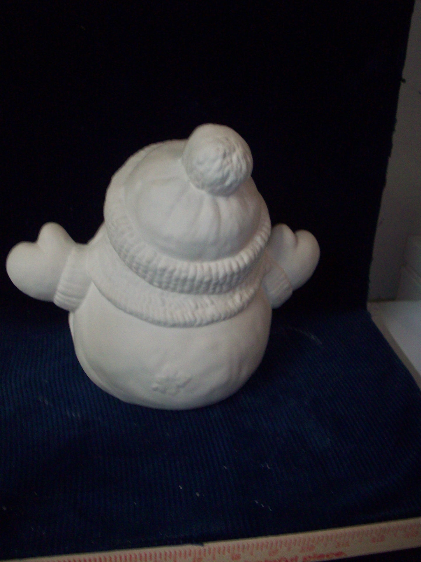 Ceramic Ready To Paint Snowmen with Hat, Scarf and Buttons