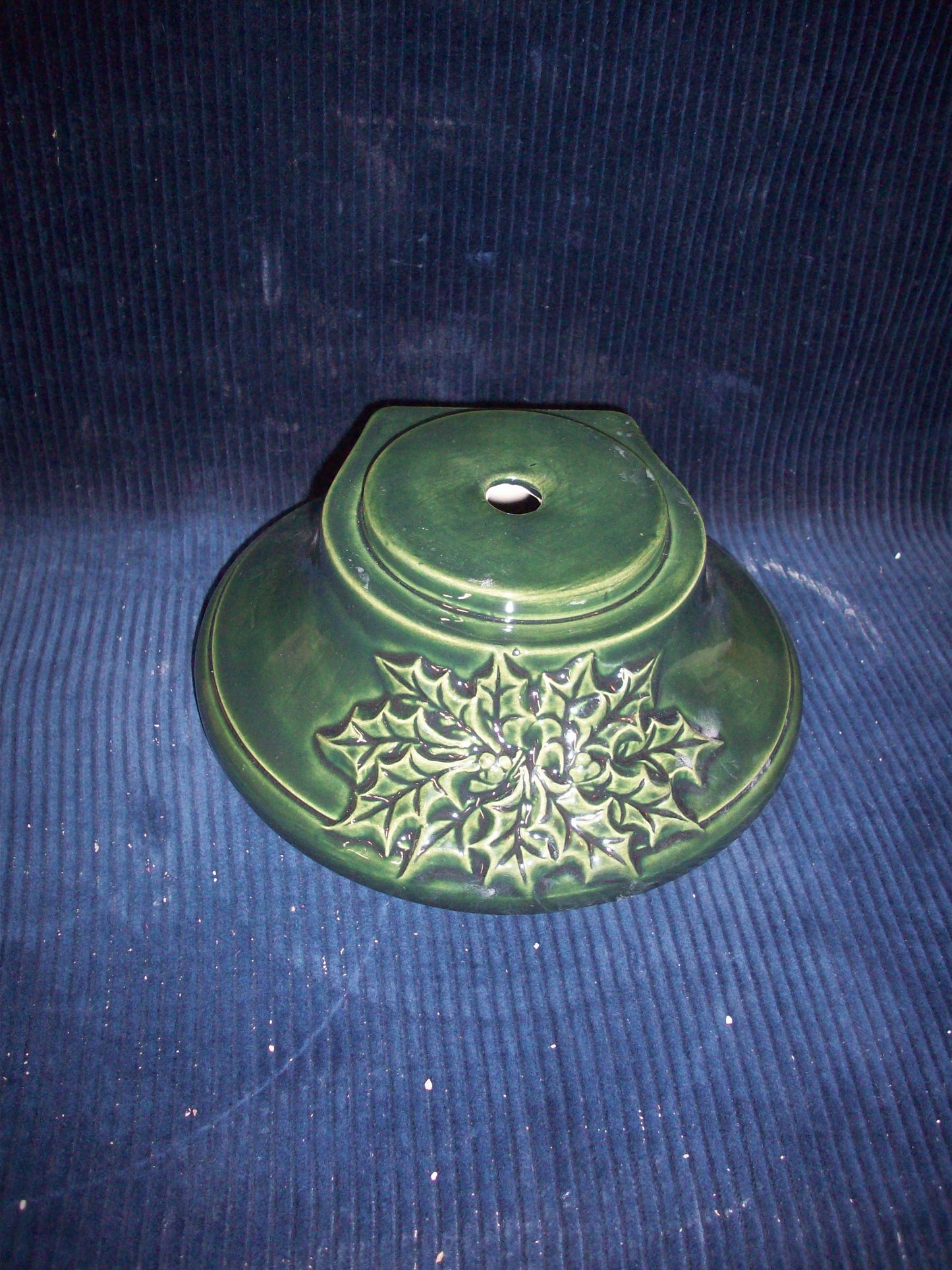 Green Glazed Nowell Christmas Tree With Holly Base