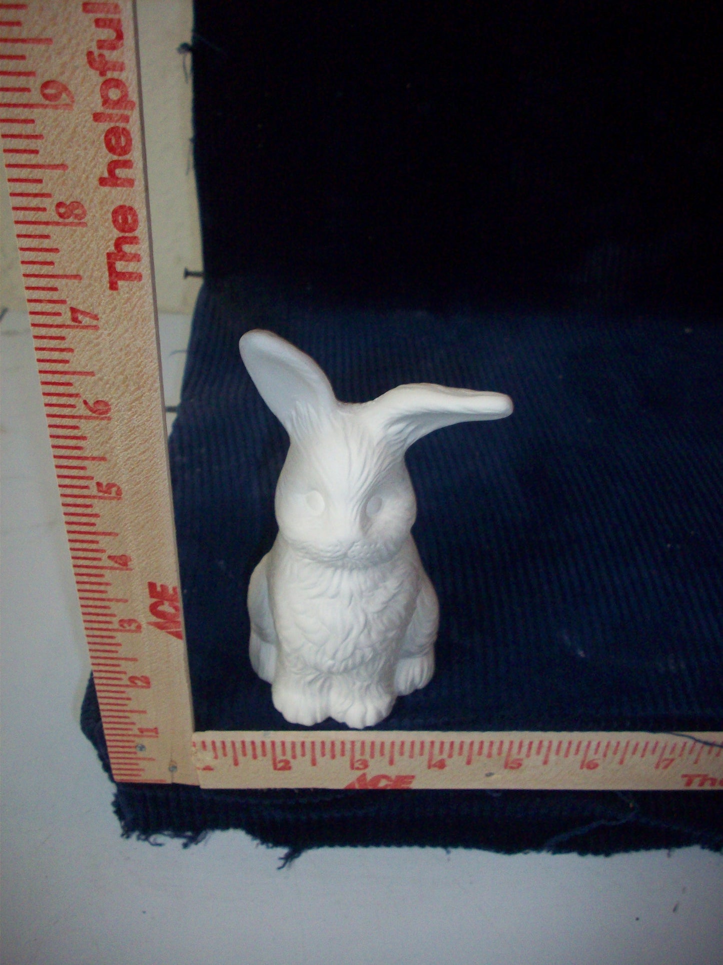 Ceramic Ready To Paint Bunny Setting