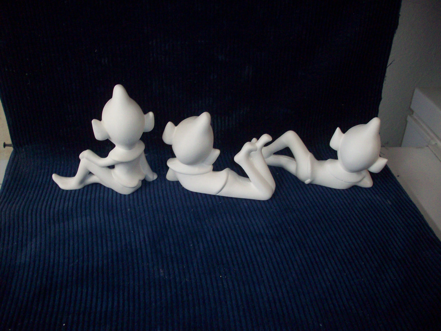 Ceramic Ready To Paint Set of 3 Small Christmas Elves