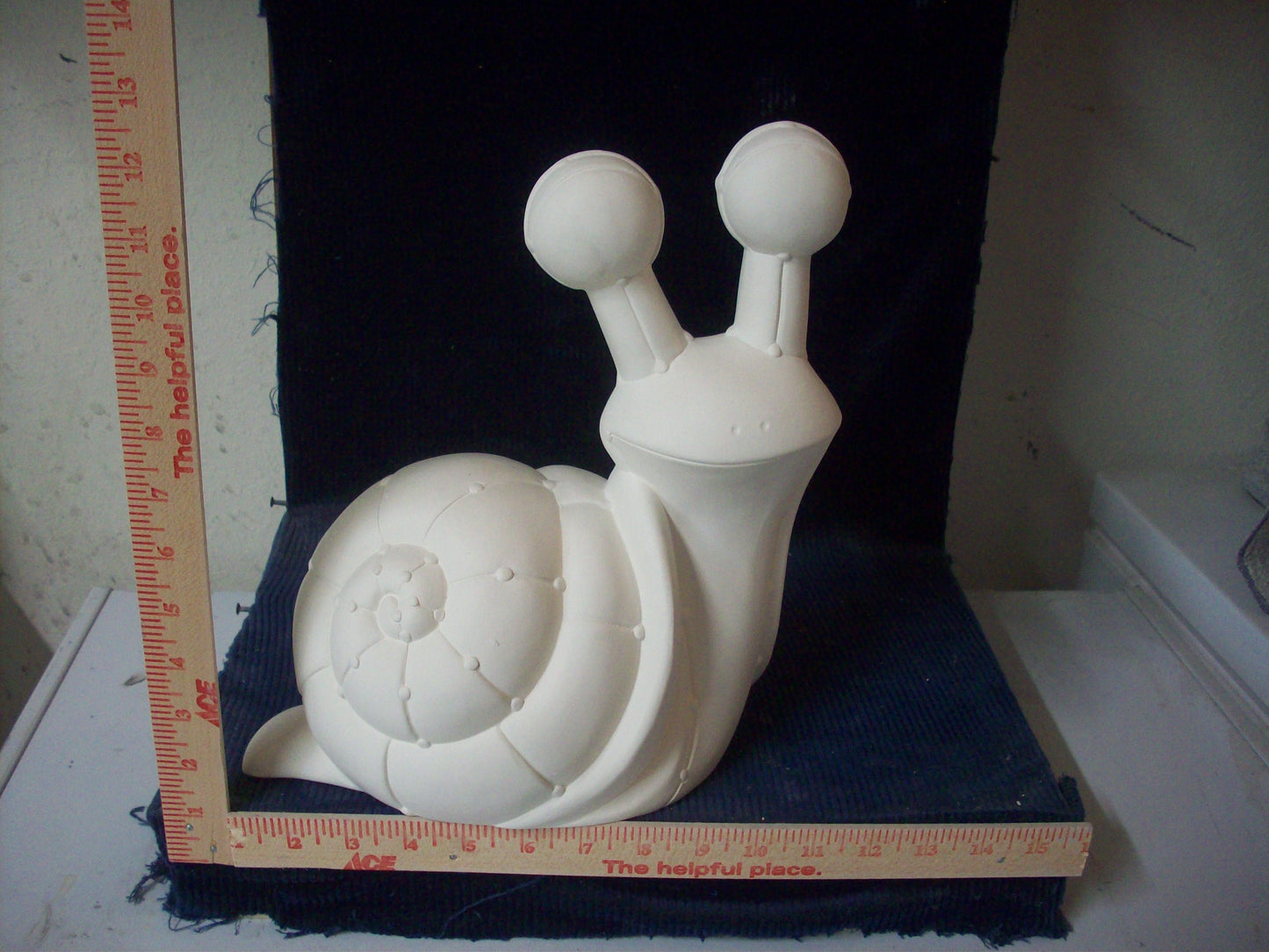 Ceramic Ready To Paint Pooky Snail