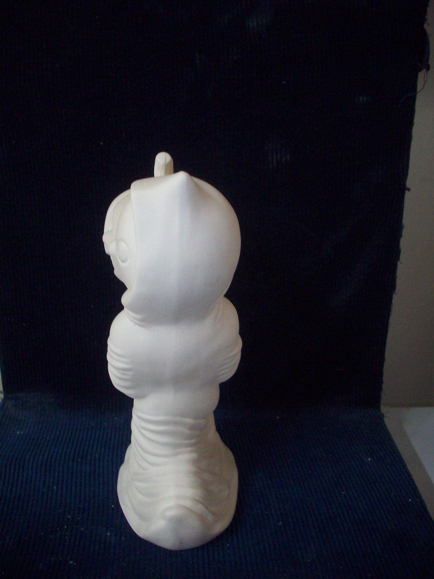 Ceramic Ready To Paint Ghost Holding Pumpkin Large (Vintage)