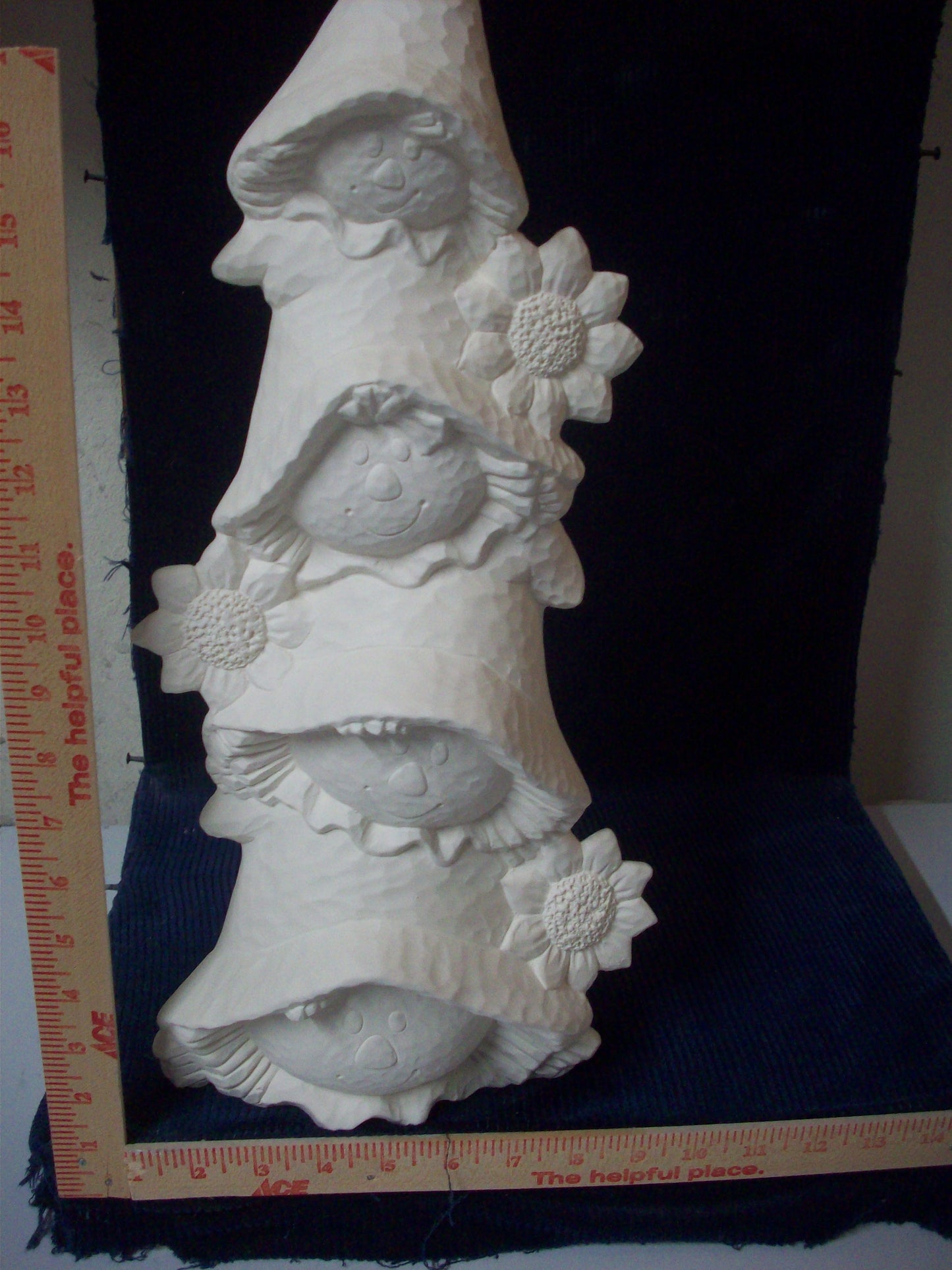 Ceramic Ready To Paint Scarecrow Stack