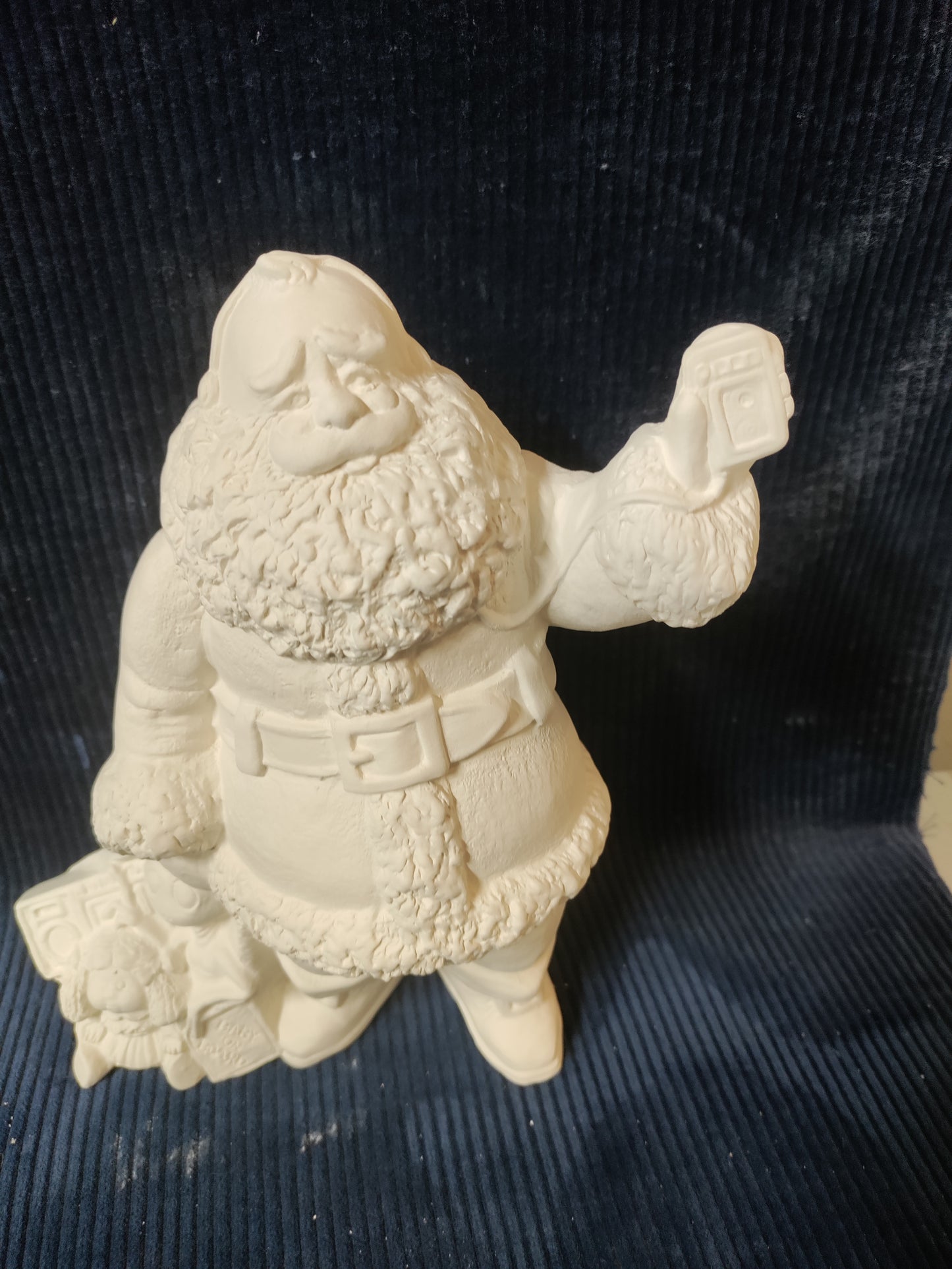 Ceramic Ready To Paint Mp3 player santa