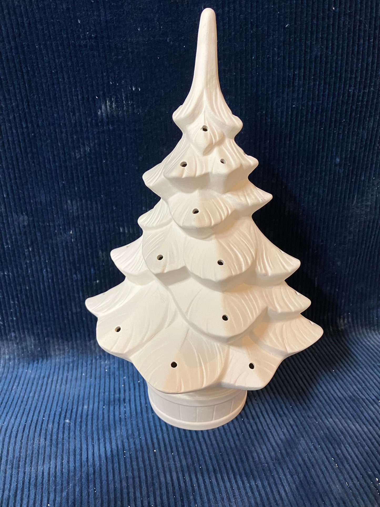 Ceramic Ready To Paint Barrel Tree